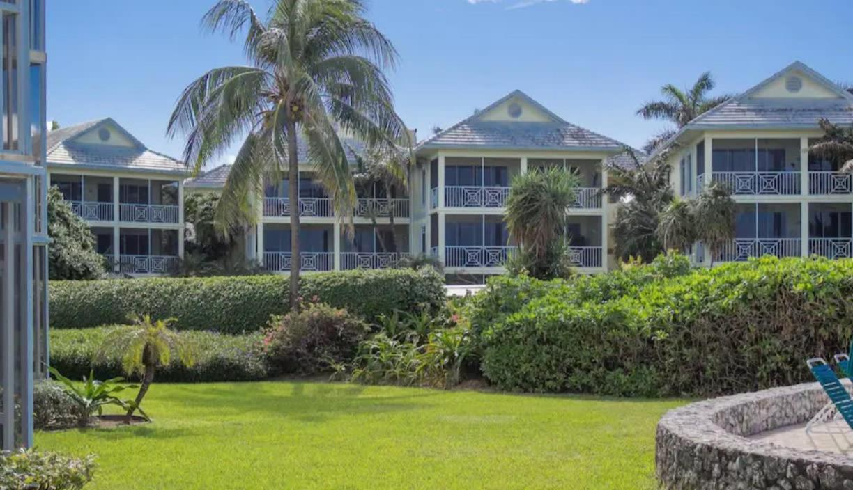 Beach Living At Plantation Village Blgs Джорджтаун Экстерьер фото