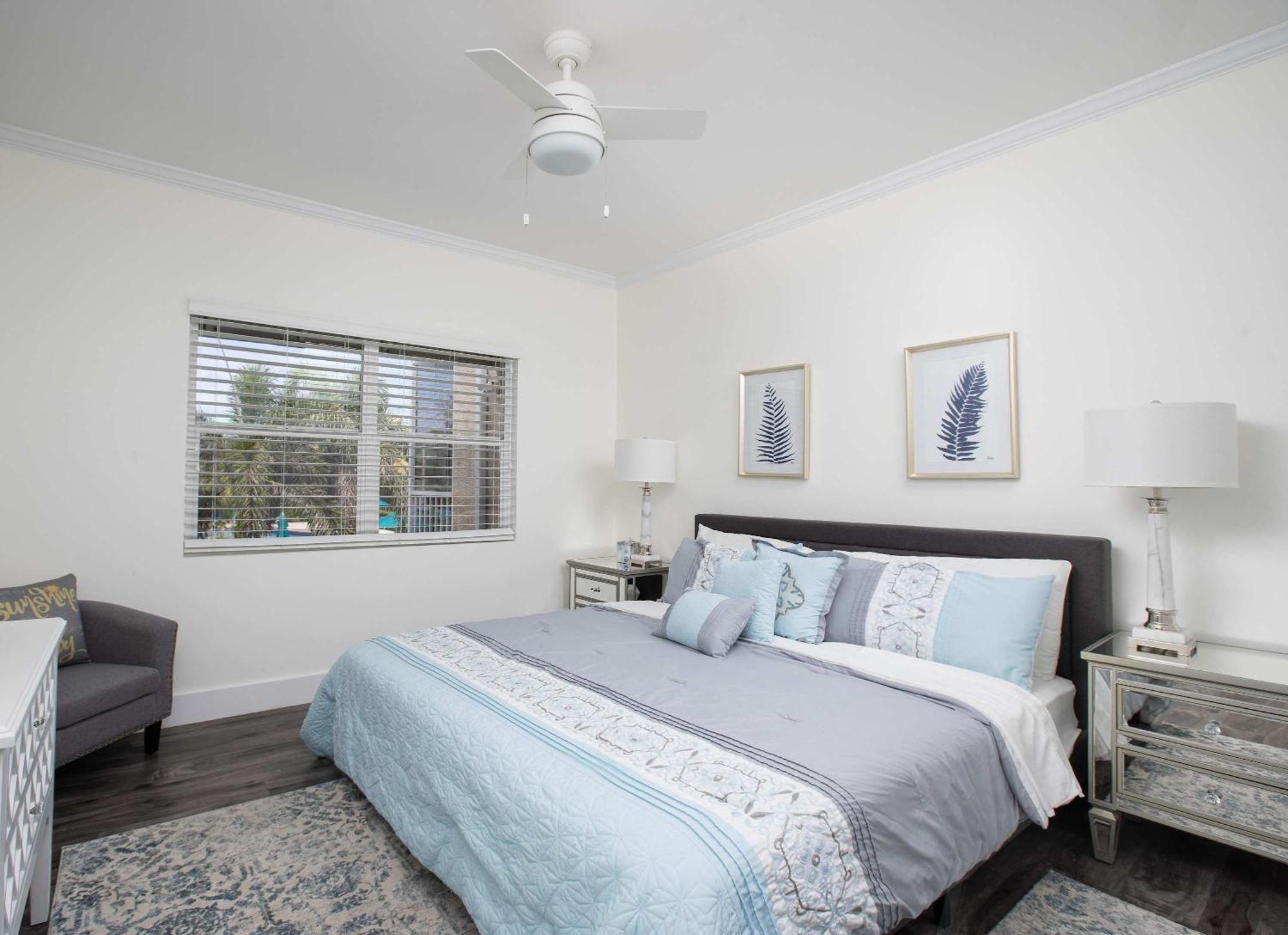 Beach Living At Plantation Village Blgs Джорджтаун Экстерьер фото
